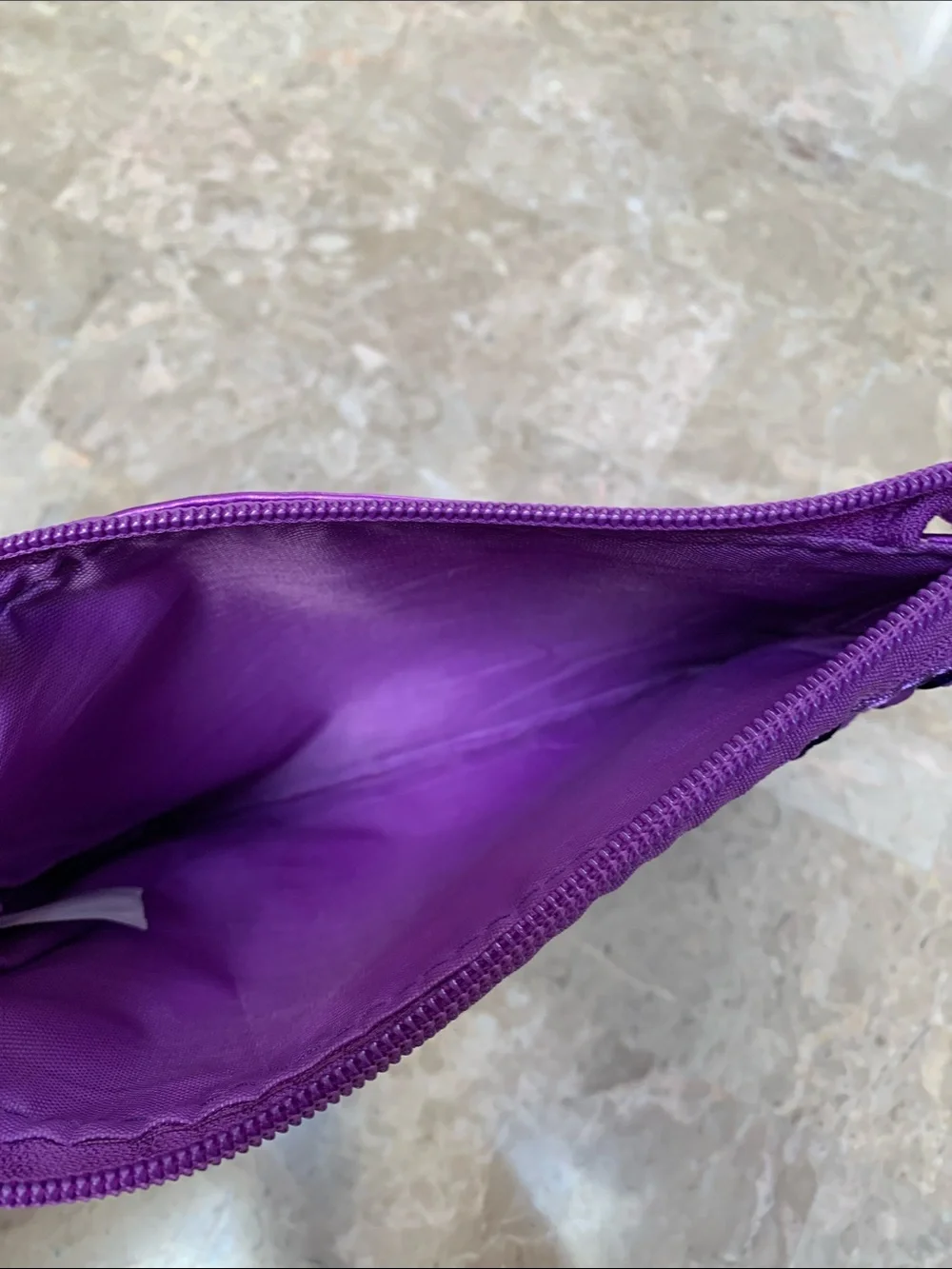 Cute & Beautiful Girl’s Purple Sequin Wristlet Panda Purse. Pre-Owned. Size 8x6.